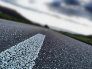 安卓风景 道路 蓝天 奇幻梦境手机壁纸