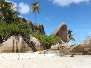 安卓风景 塞舌尔群岛 旅游胜地手机壁纸