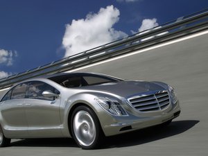 安卓奔驰 汽车手机壁纸