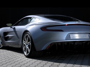 Aston Martin 阿斯顿马丁 汽车 跑车