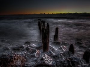 安卓风景 夜景 海水 岩石手机壁纸