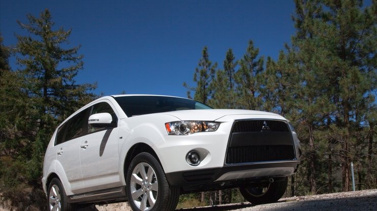 三菱 Mitsubishi Outlander GT 汽车