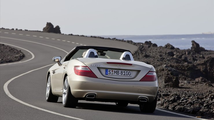 Mercedes Benz 奔驰 汽车 宽屏