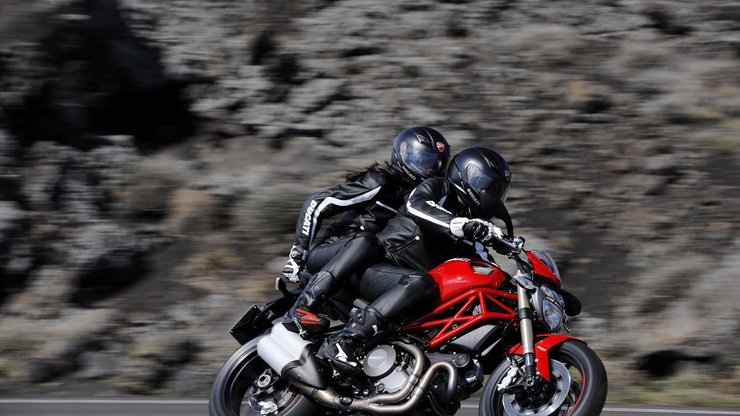 安卓手机Ducati Monster EVO 杜卡迪 摩托车 宽屏高清壁纸