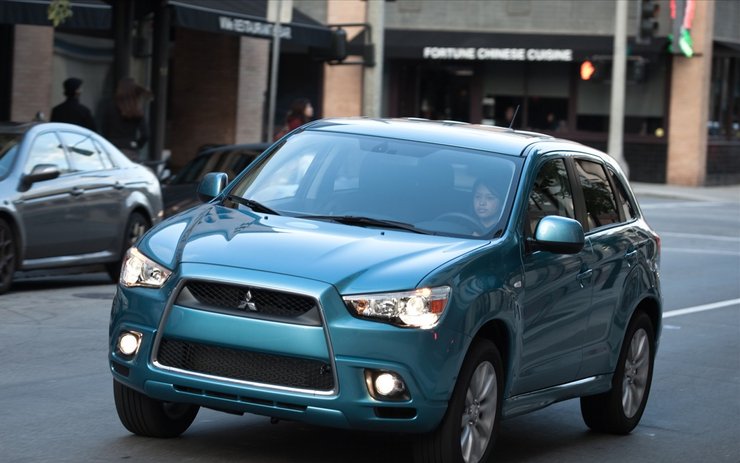 安卓手机三菱 Mitsubishi 汽车 CUV高清壁纸