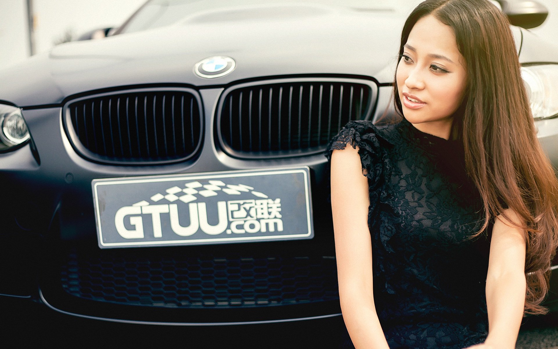 <em>美女</em> 动感车模 改联女神 美腿 性感 宝马 @改联